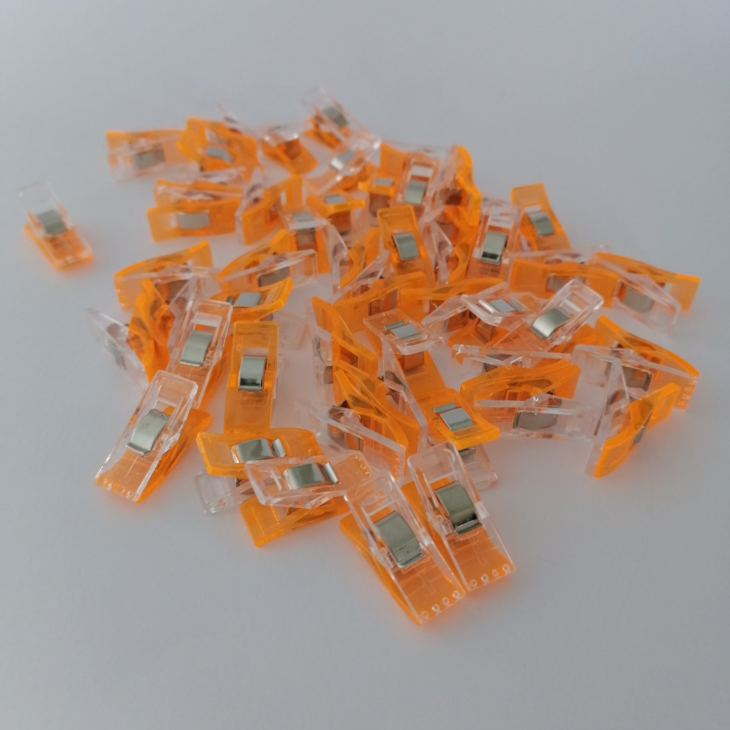 Spring Loaded Plastic Wonder Clips x 50
