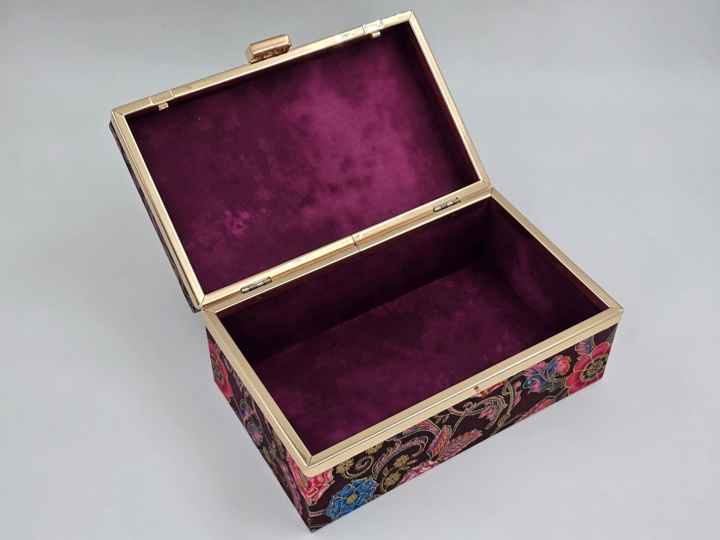 Cartonnage Kit - Margot's Kiss Lock Box - Gold or Silver!