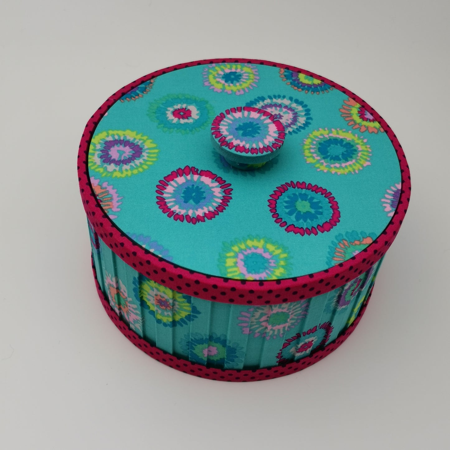 Cartonnage Kit - Round Box with Fluted Sides