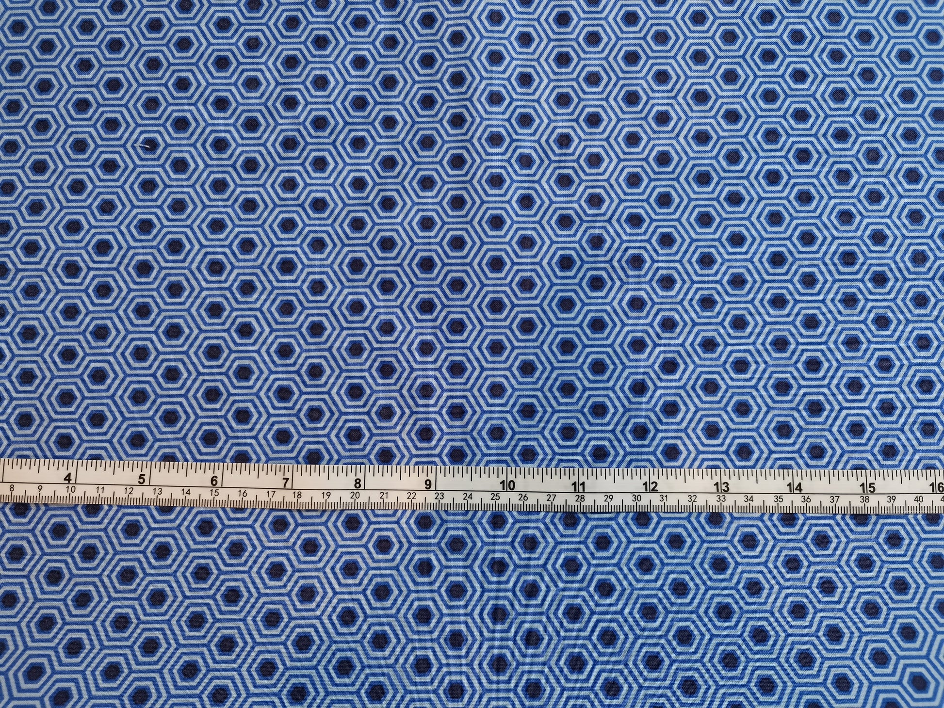 True Colours Hexy Deep Sea - Tula Pink - PER QUARTER METRE True Colours Hexy Deep Sea - Tula Pink - PER QUARTER METRE
